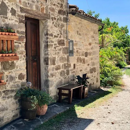 Le Velle Bed and breakfast Novafeltria